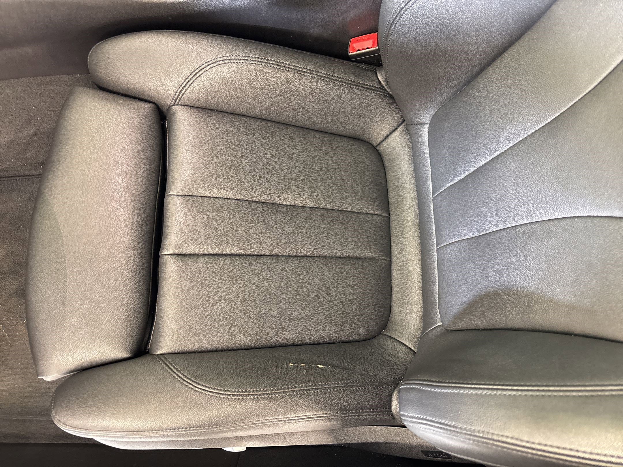 Used 2020 BMW 530i w/ Convenience Package image 24