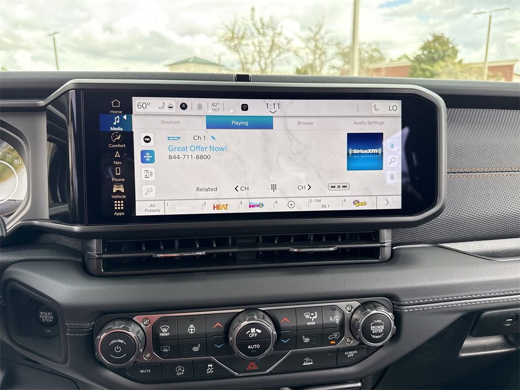 New 2025 Jeep Gladiator Mojave w/ Steel Bumper Group image 23