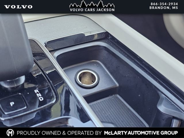 New 2025 Volvo XC60 T8 Plus w/ Protection Package Premier image 22