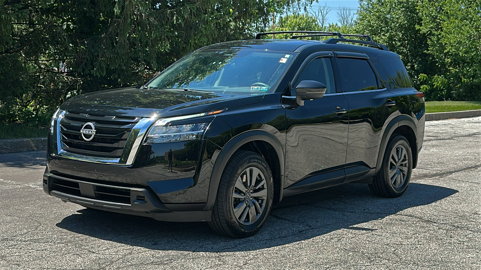 Certified 2022 Nissan Pathfinder SV AWD/4WD video 2