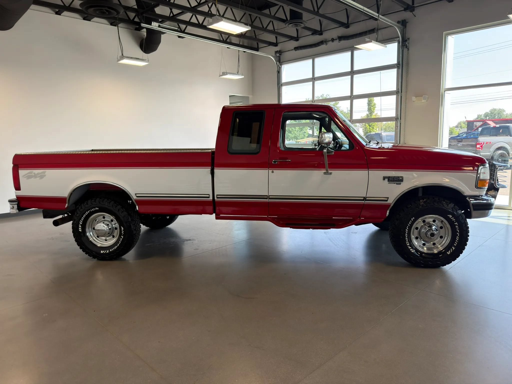 Used 1996 Ford F250 4x4 SuperCab image 9