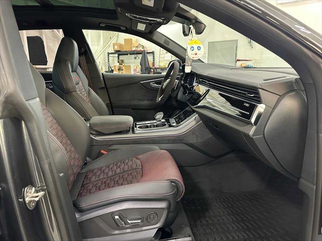 New 2026 Audi RS Q8 performance image 10