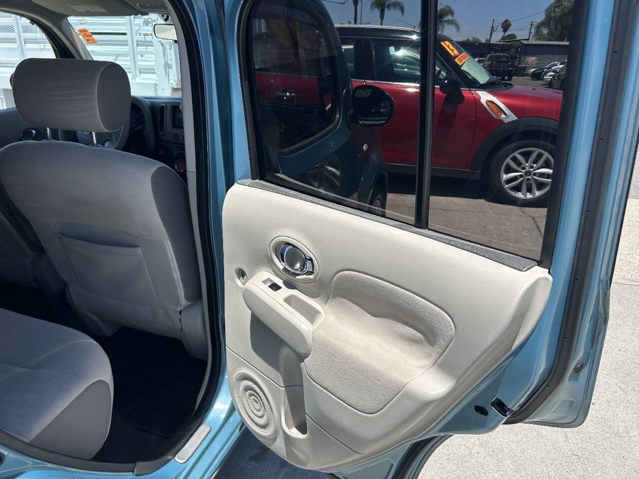 Used 2009 Nissan Cube 1.8 SL w/ SL Preferred Pkg FWD image 23