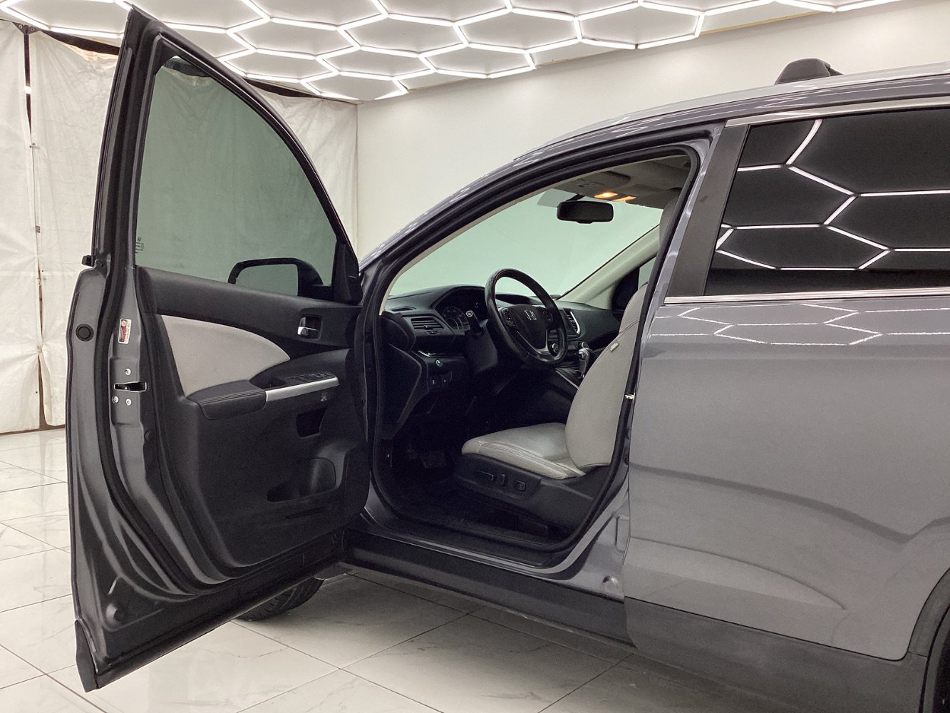 Used 2016 Honda CR-V EX-L image 17