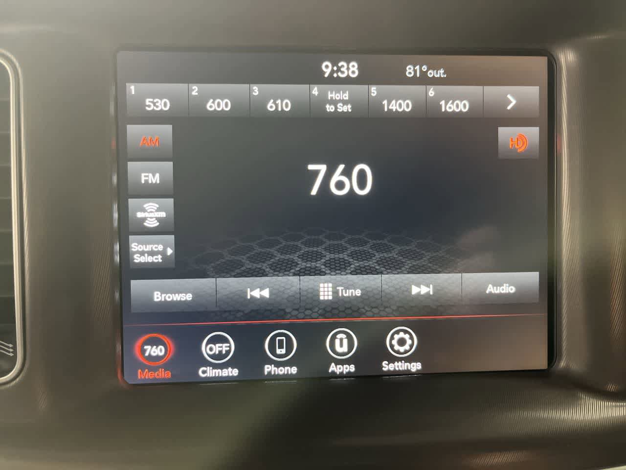 Used 2022 Dodge Charger SXT AWD/4WD image 18