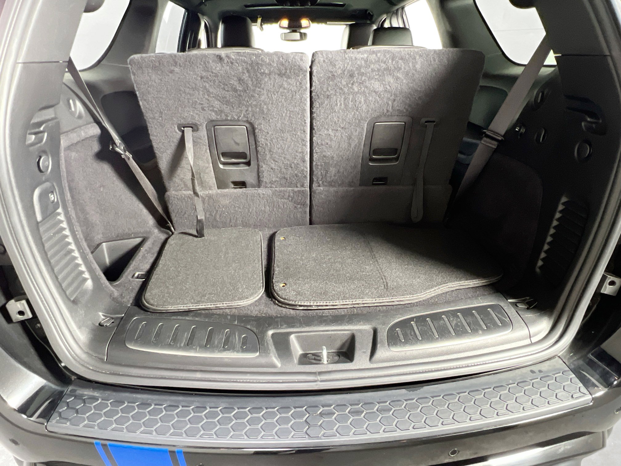 Used 2022 Dodge Durango R/T w/ Tow 'N Go Package image 26