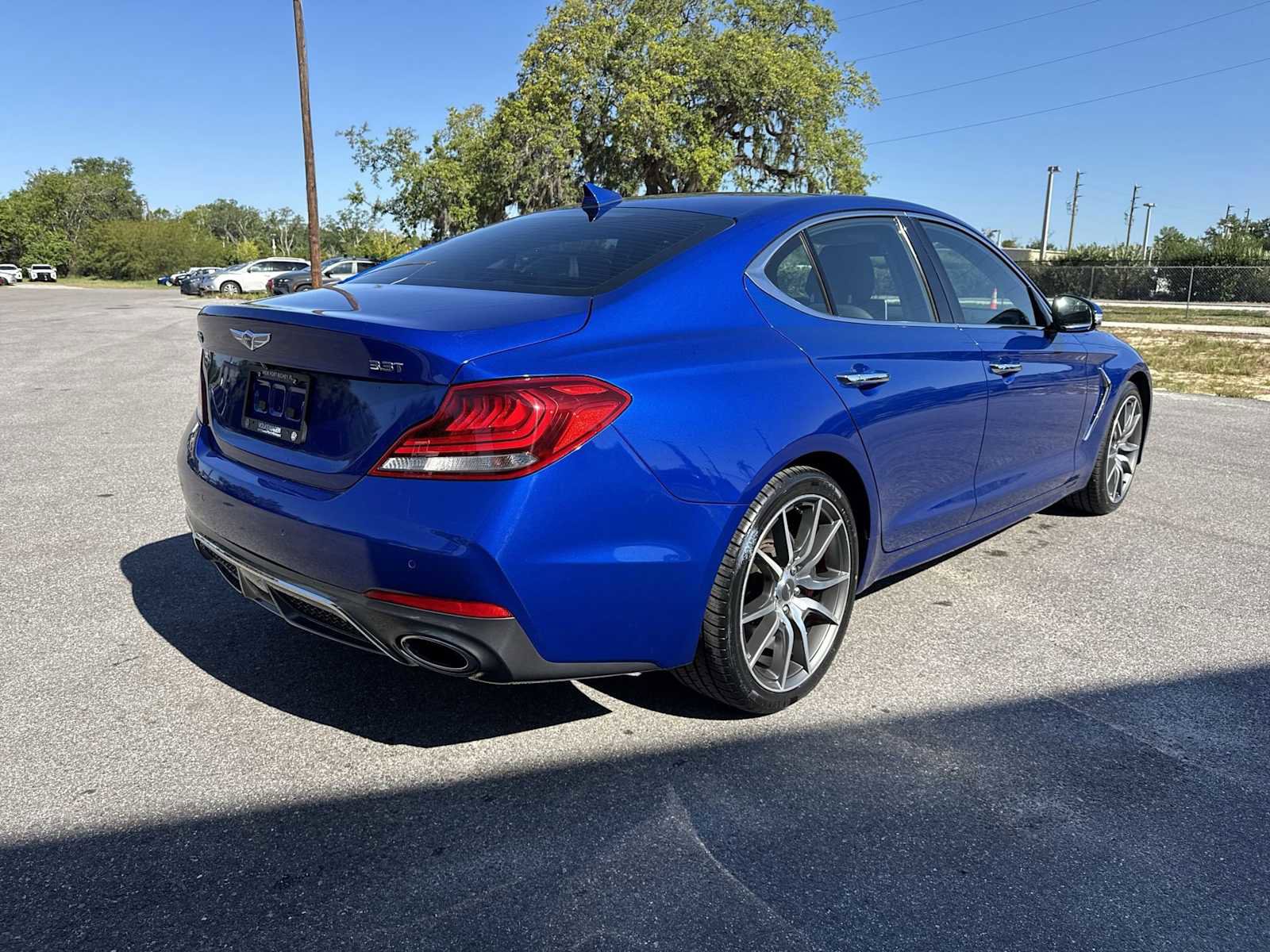 Used 2021 Genesis G70 3.3T RWD image 6