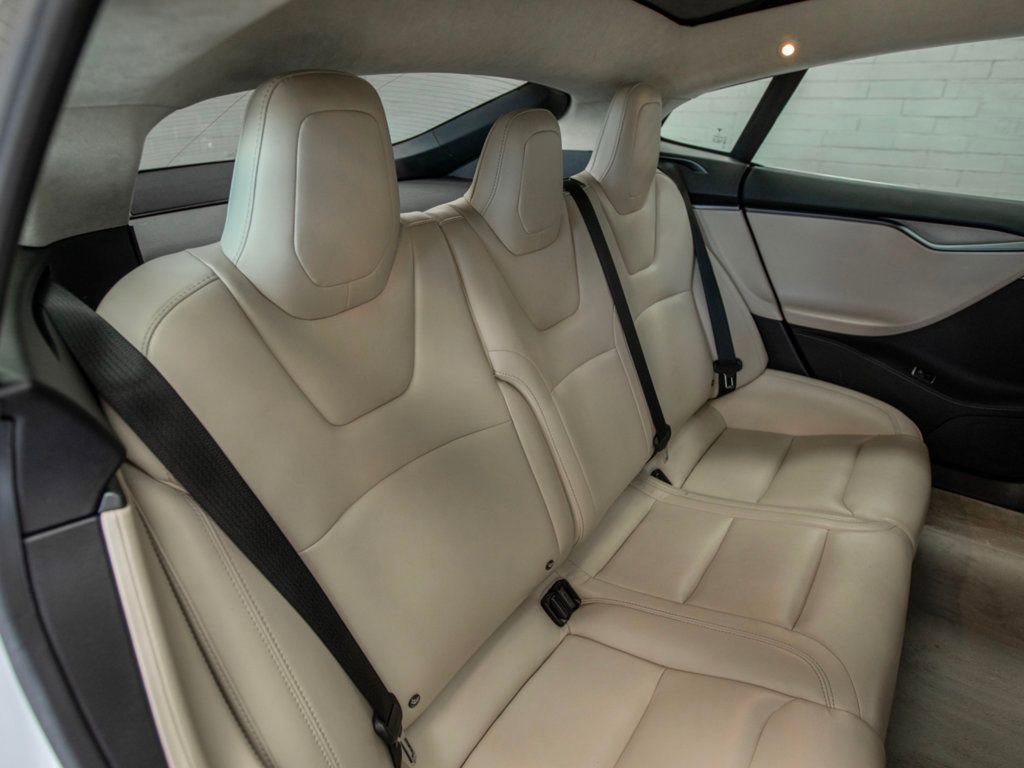 Used 2019 Tesla Model S Performance image 26
