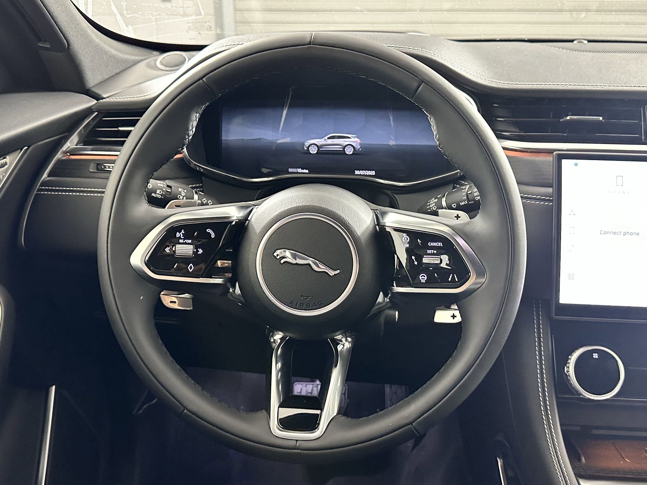 Used 2026 Jaguar F-PACE R-Dynamic S image 14