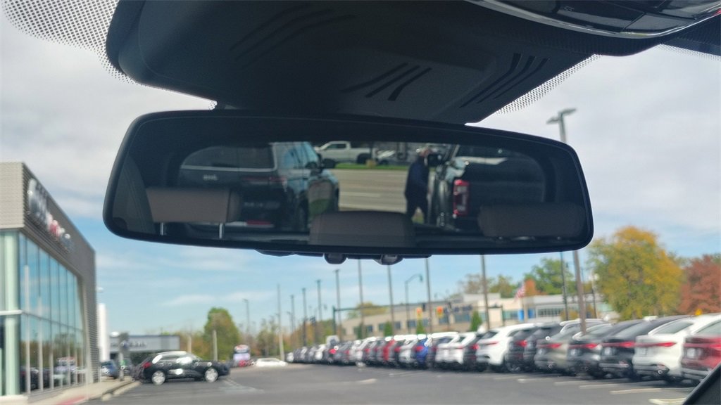 Used 2021 BMW X5 M50i image 29