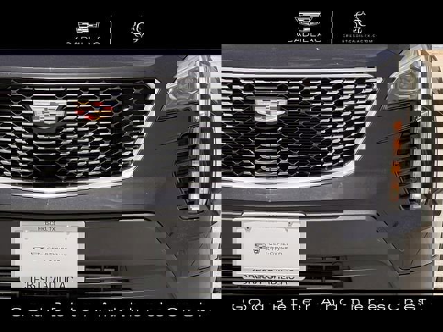 Certified 2023 Cadillac XT4 Premium Luxury AWD/4WD image 13