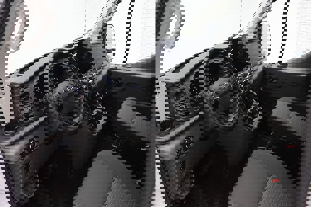 Used 2023 Ford Transit 350 XLT image 14