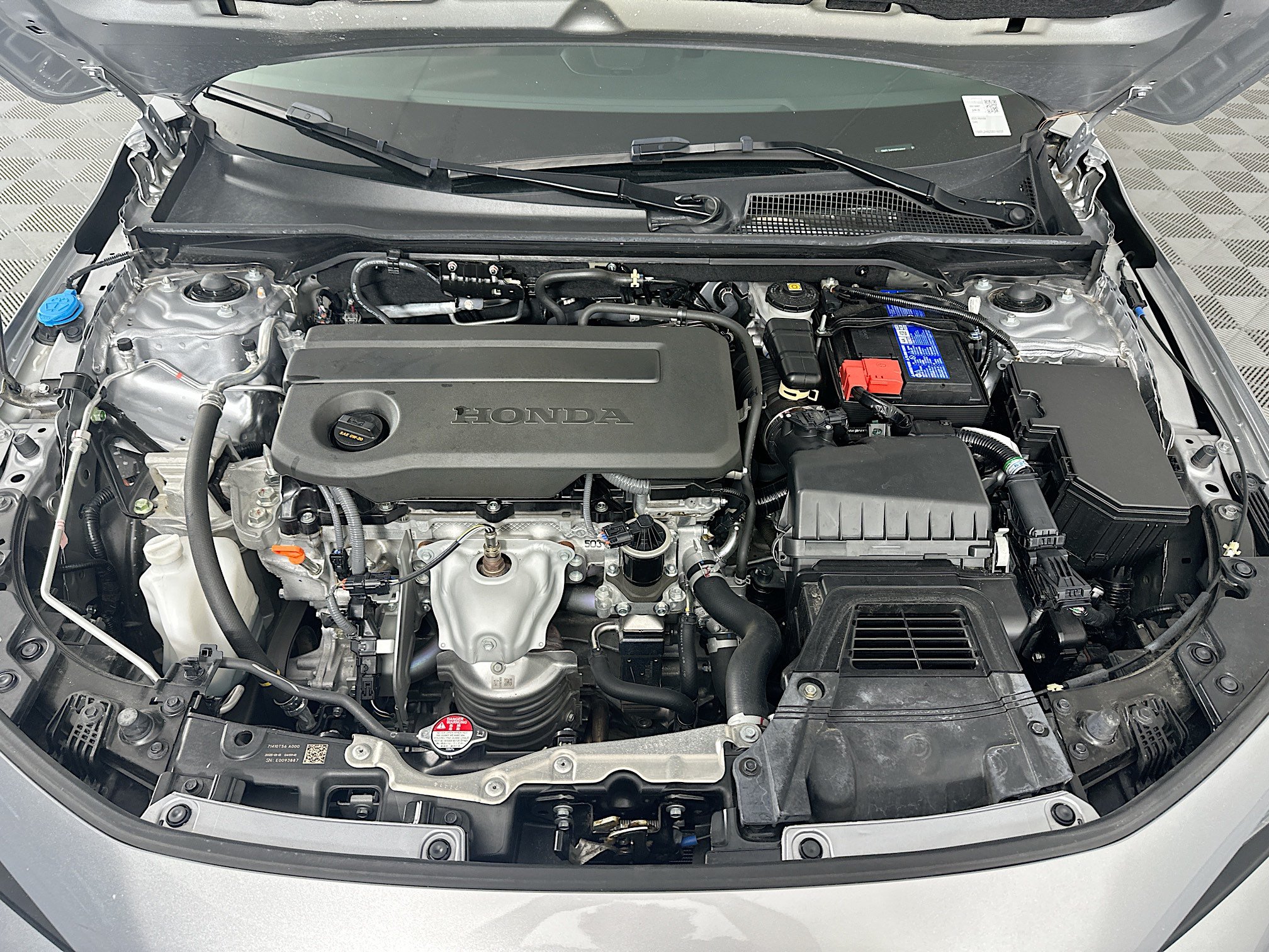 Used 2025 Honda Civic Sport image 31