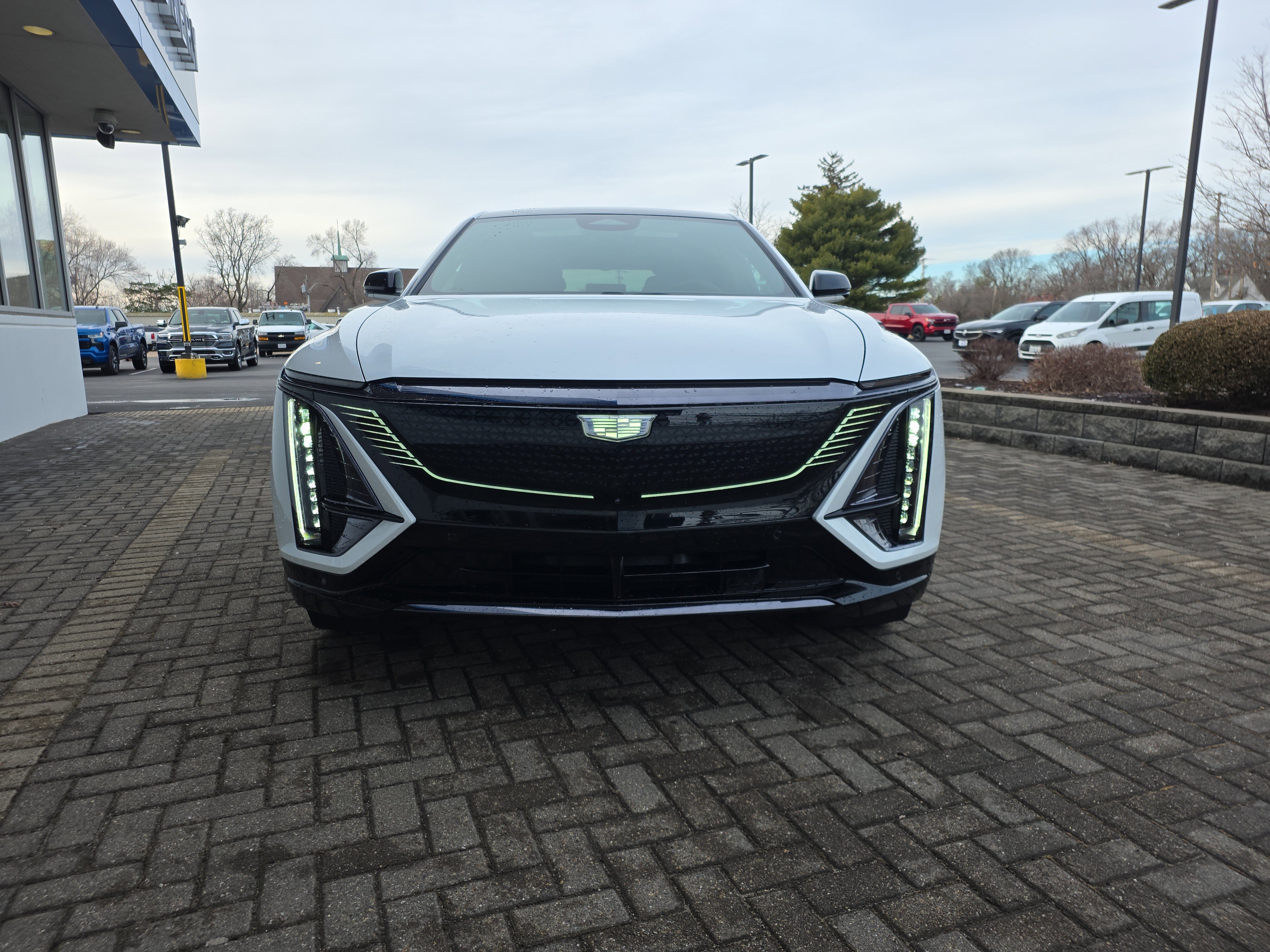 Used 2025 Cadillac Lyriq Sport image 9