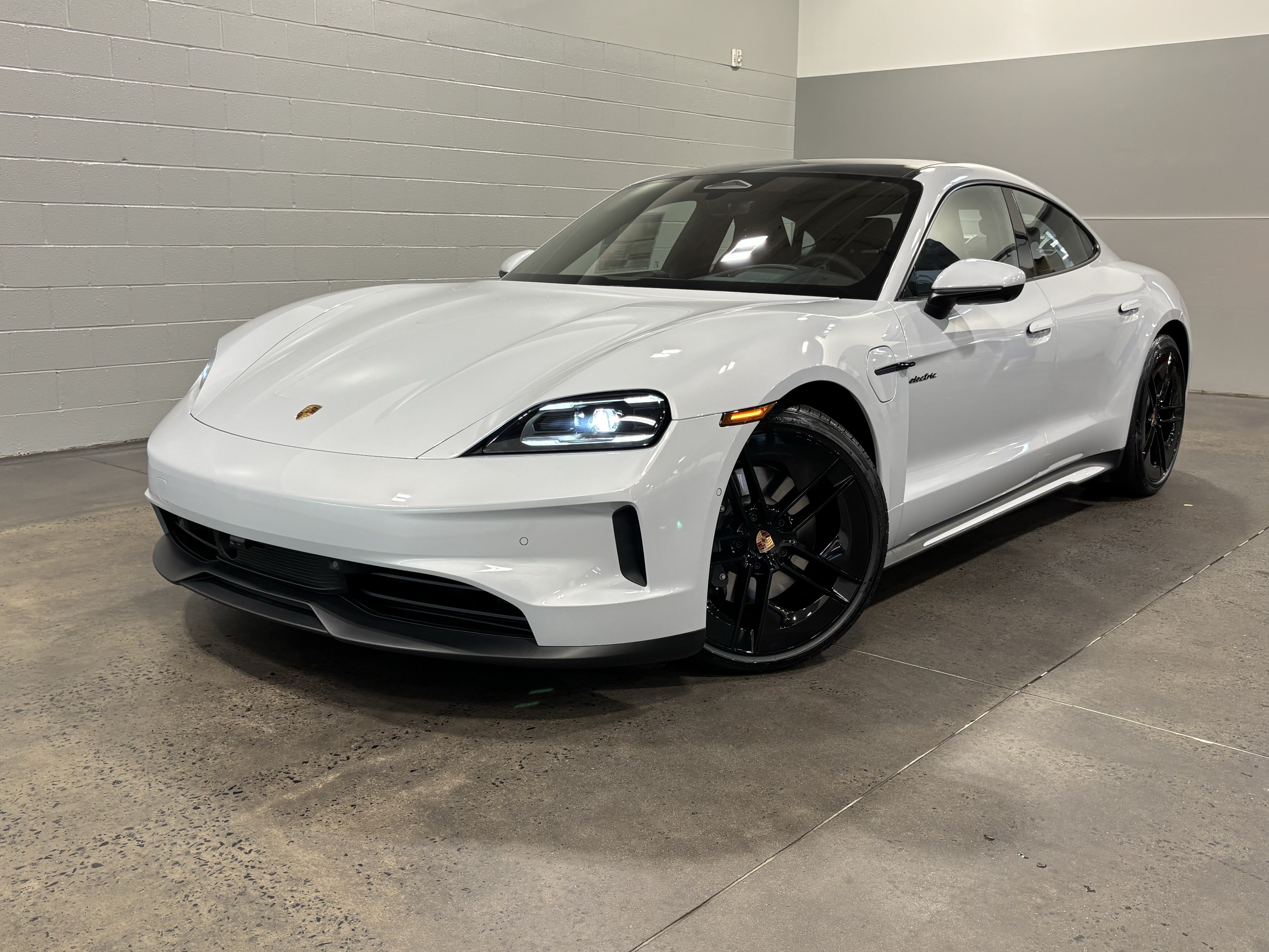 New 2026 Porsche Taycan AWD/4WD image 1