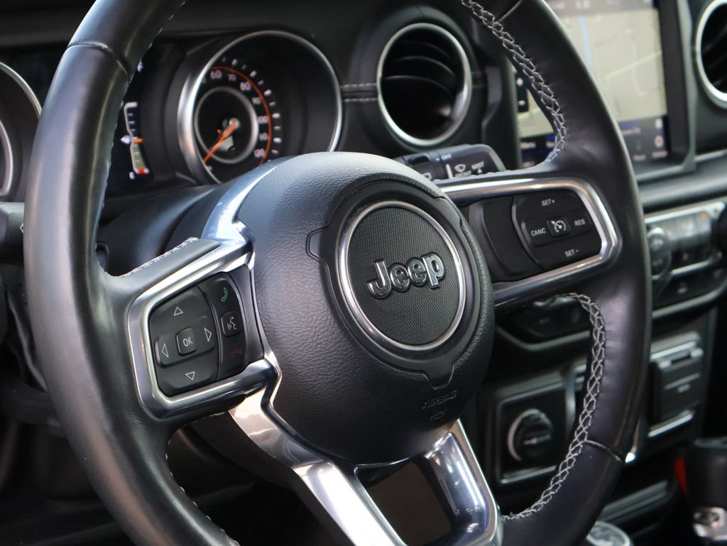Used 2023 Jeep Wrangler Unlimited Sahara w/ LED Lighting Group AWD/4WD image 19