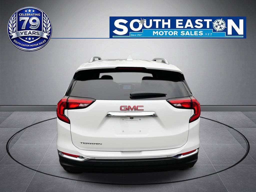 Used 2020 GMC Terrain SLT w/ Preferred Package FWD image 4