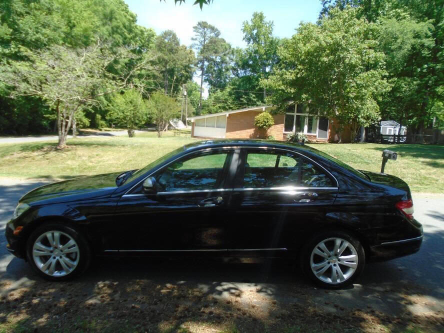 Used 2009 Mercedes-Benz C 300 Sedan image 8
