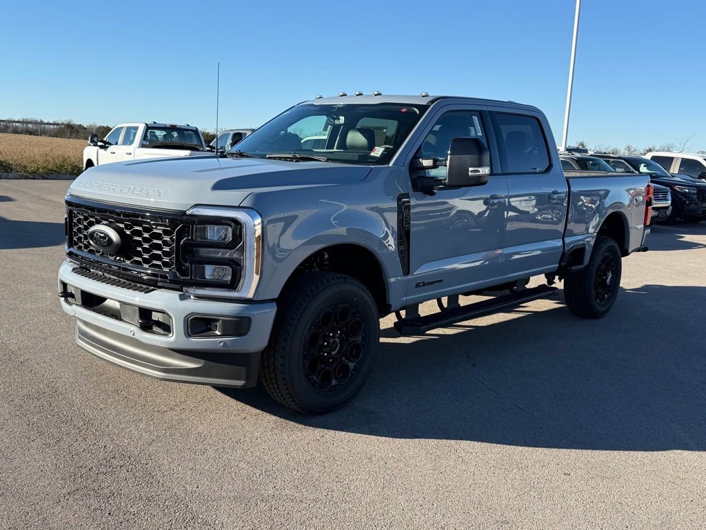 New 2026 Ford F250 Lariat w/ Black Appearance Package image 41