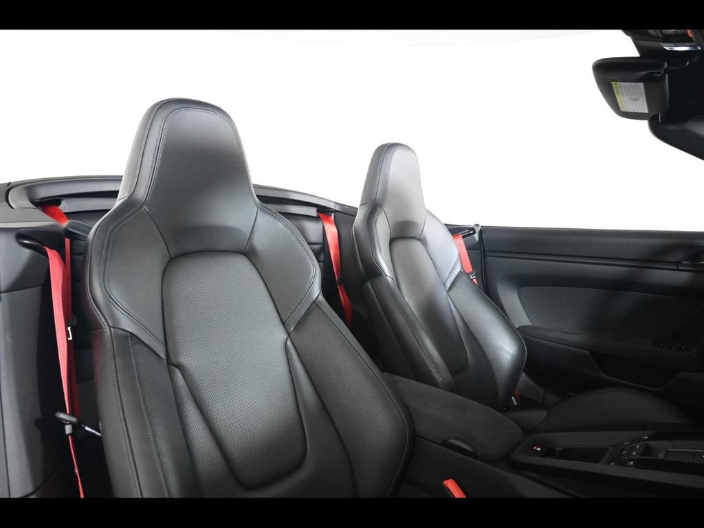 Certified 2023 Porsche 911 Carrera GTS RWD image 18