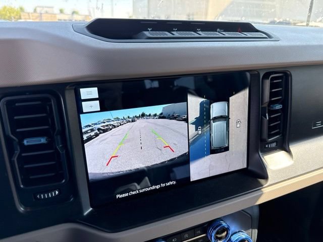 Used 2022 Ford Bronco Wildtrak AWD/4WD image 25