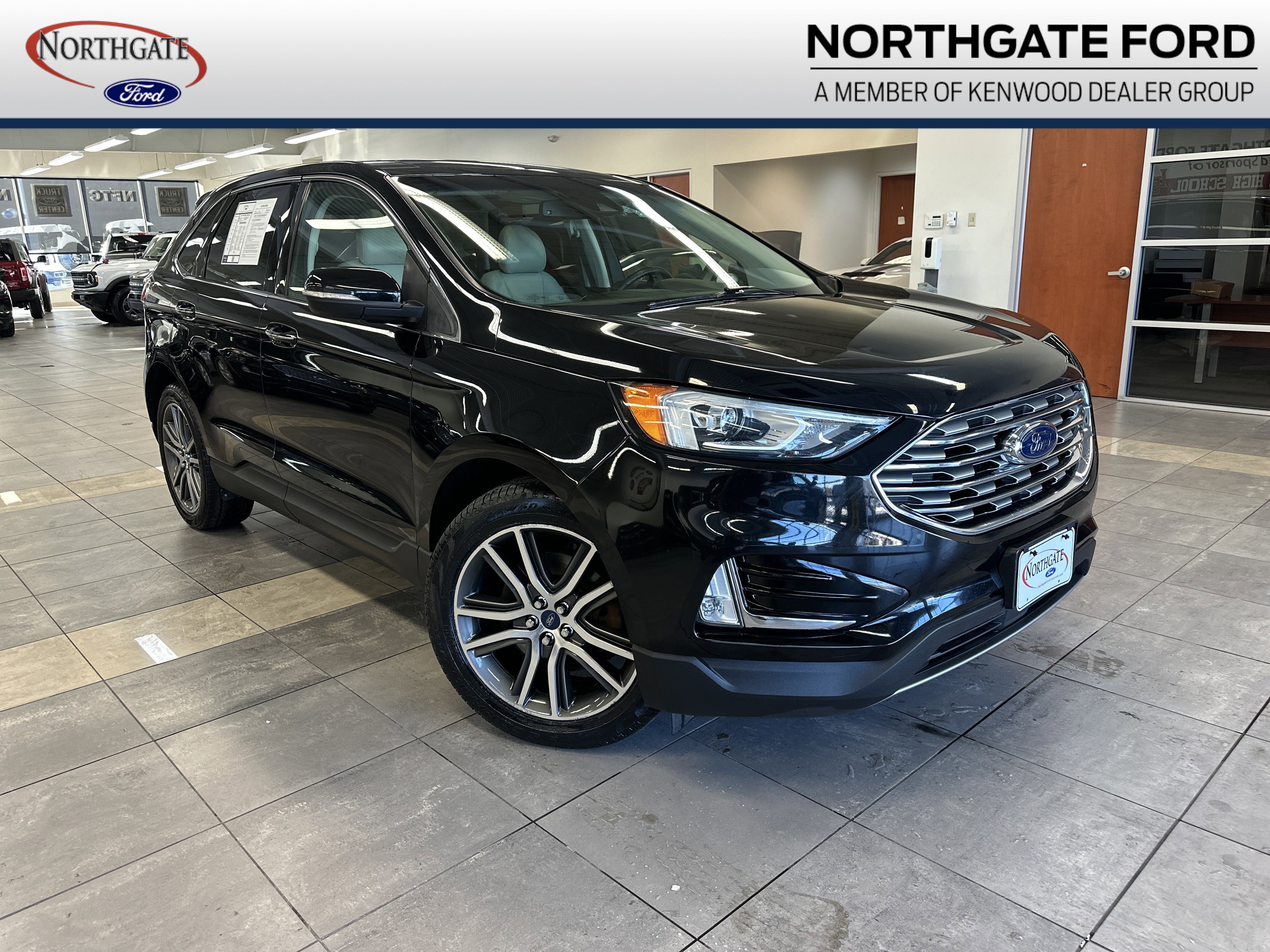Used 2019 Ford Edge Titanium w/ Cold Weather Package image 1