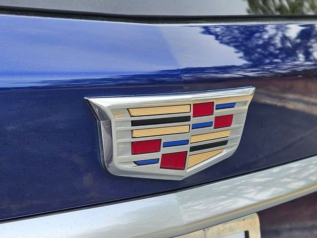 Certified 2025 Cadillac XT6 Premium Luxury FWD image 18