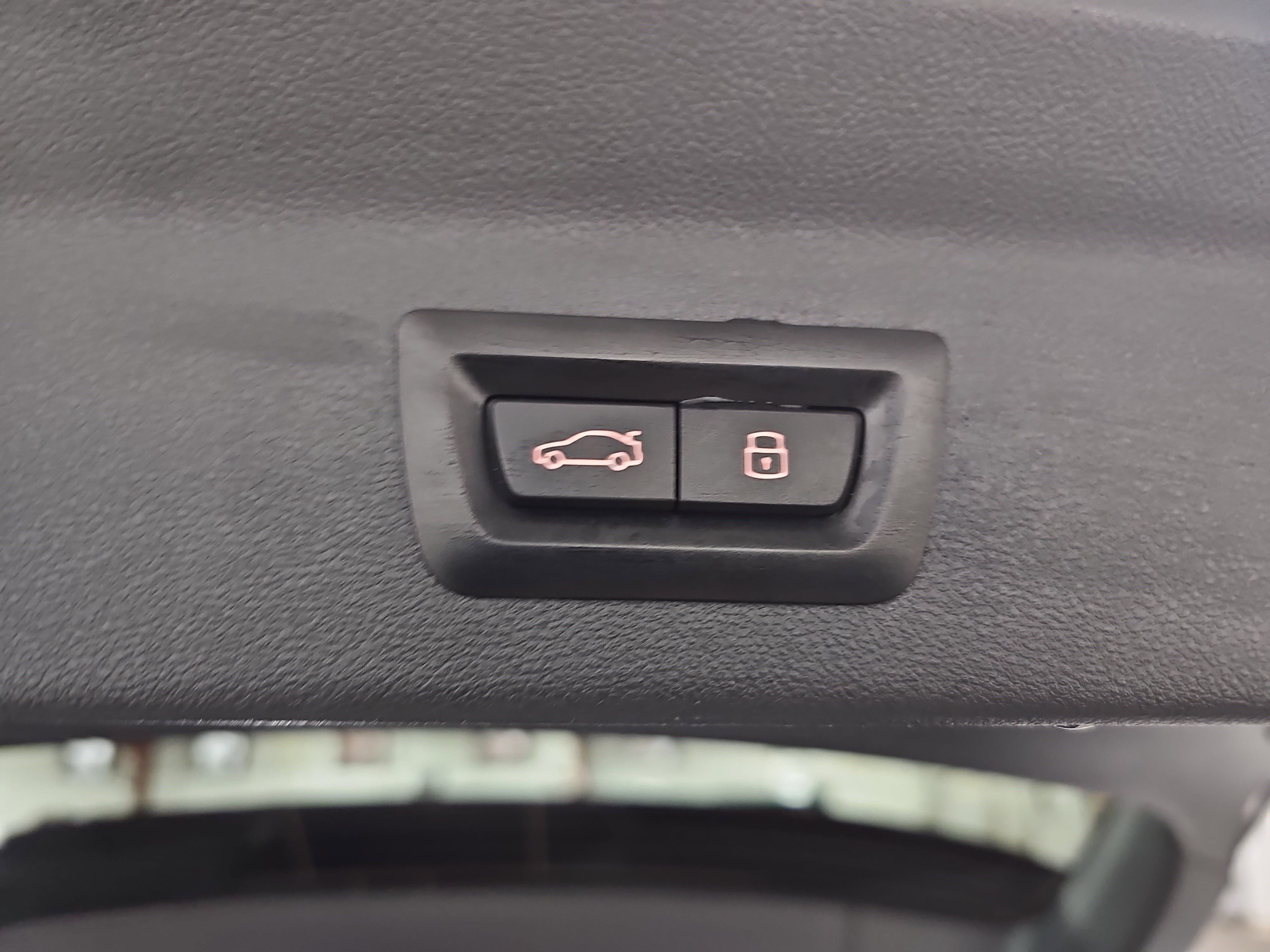 Used 2019 BMW X7 xDrive40i w/ Premium Package image 14