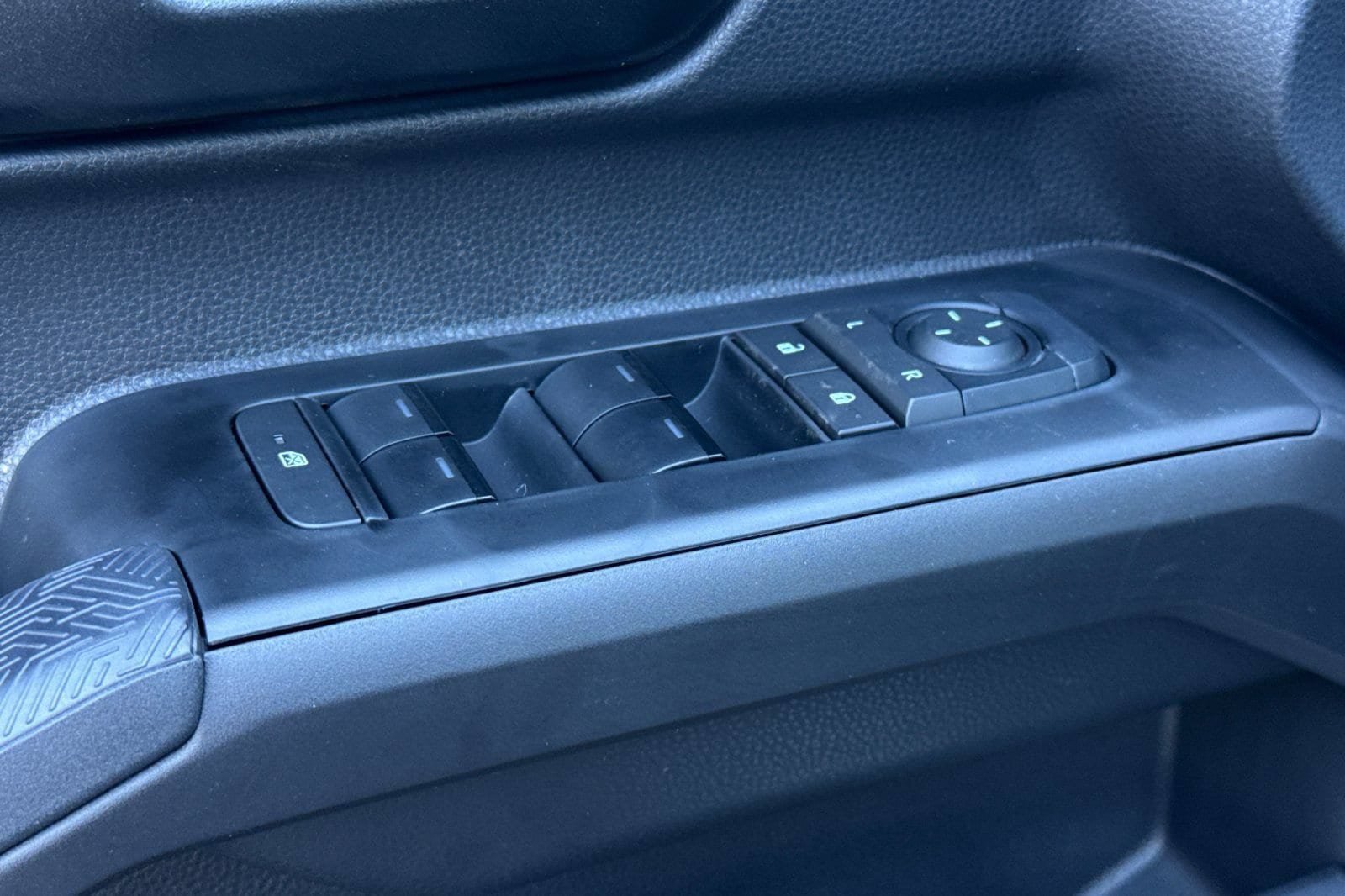 New 2026 Toyota Tacoma SR5 AWD/4WD image 11