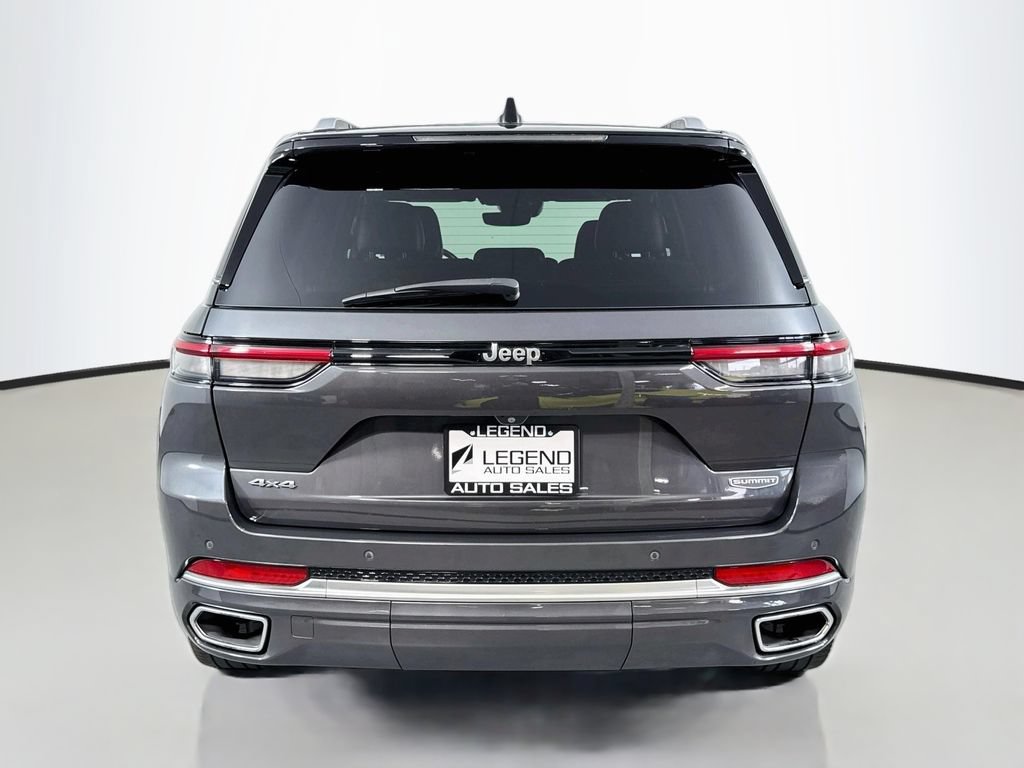 Used 2022 Jeep Grand Cherokee Summit w/ Luxury Tech Group V AWD/4WD image 7