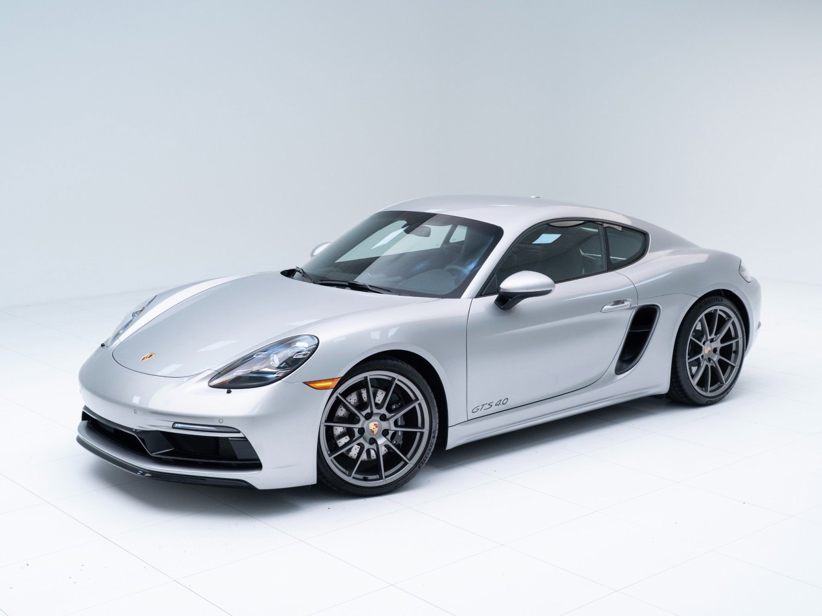 Certified 2025 Porsche 718 Cayman GTS RWD image 1
