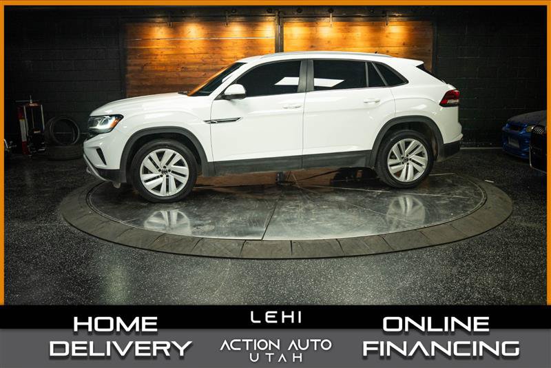 Used 2022 Volkswagen Atlas Cross Sport SE w/ Panoramic Sunroof Package