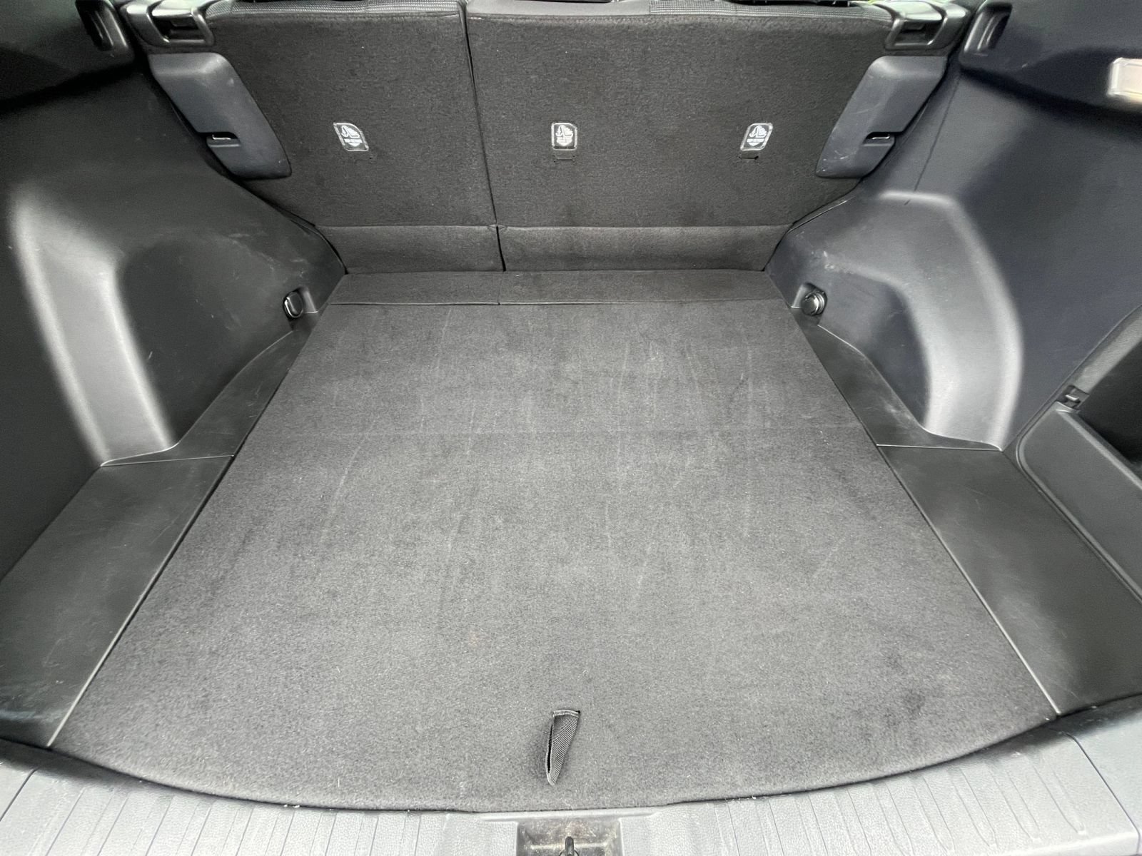 Used 2025 Toyota RAV4 LE AWD/4WD image 31