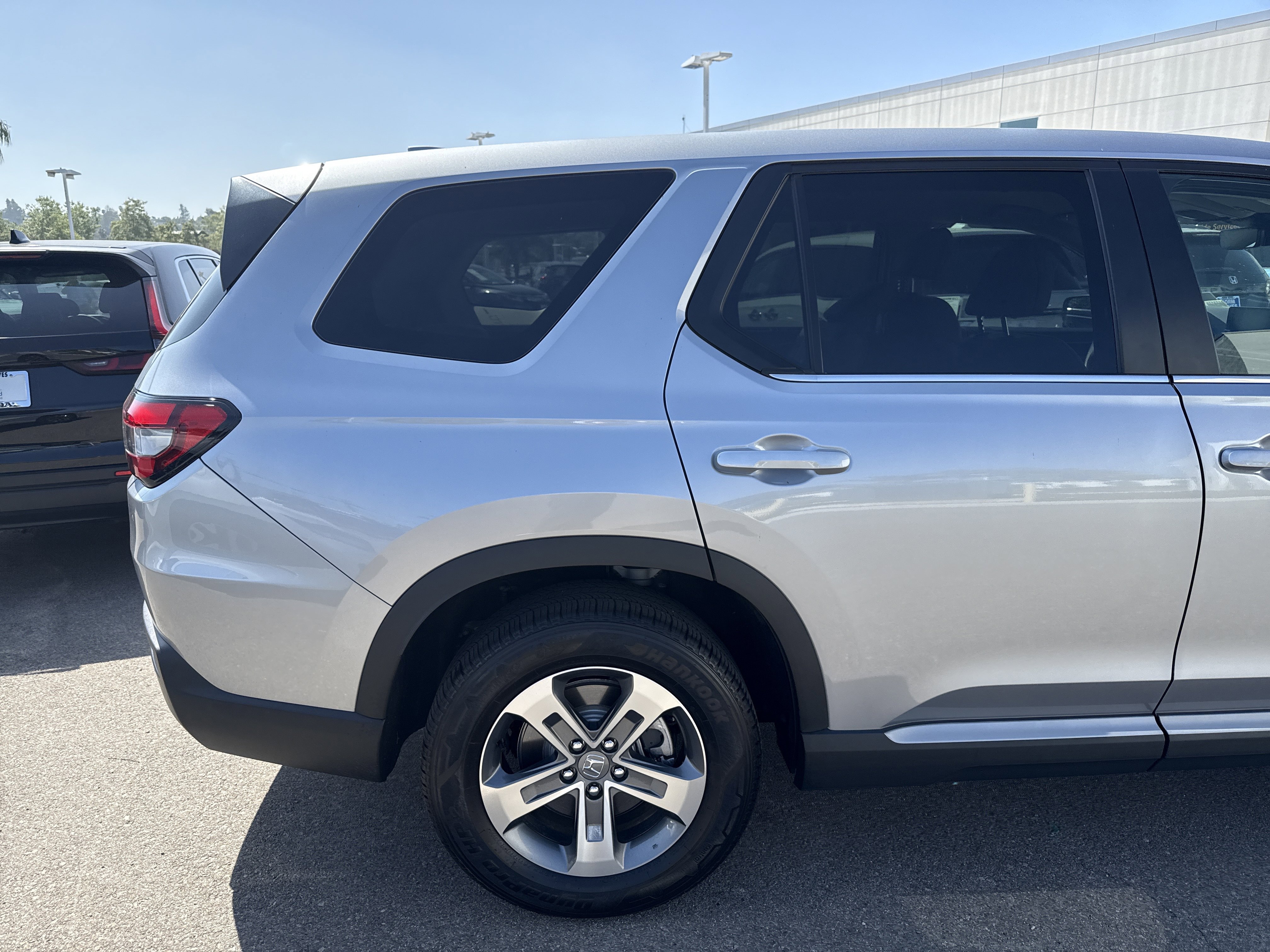 Certified 2025 Honda Pilot EX-L image 7