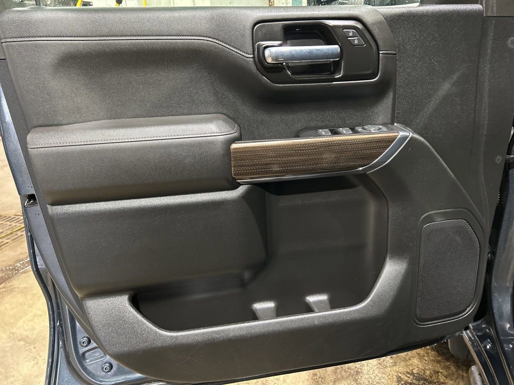 Used 2021 Chevrolet Silverado 1500 LT Trail Boss image 12