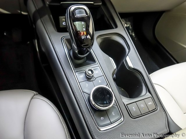 Certified 2023 Cadillac XT4 Luxury w/ Cold Weather Package image 17