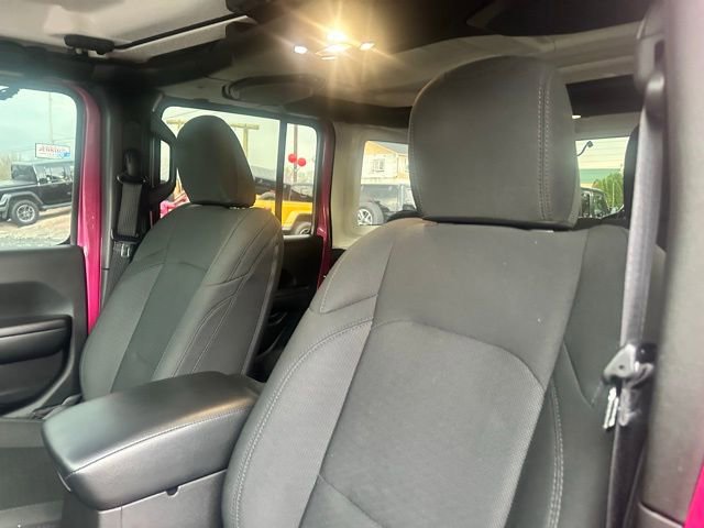 Used 2021 Jeep Wrangler Unlimited Sport image 23