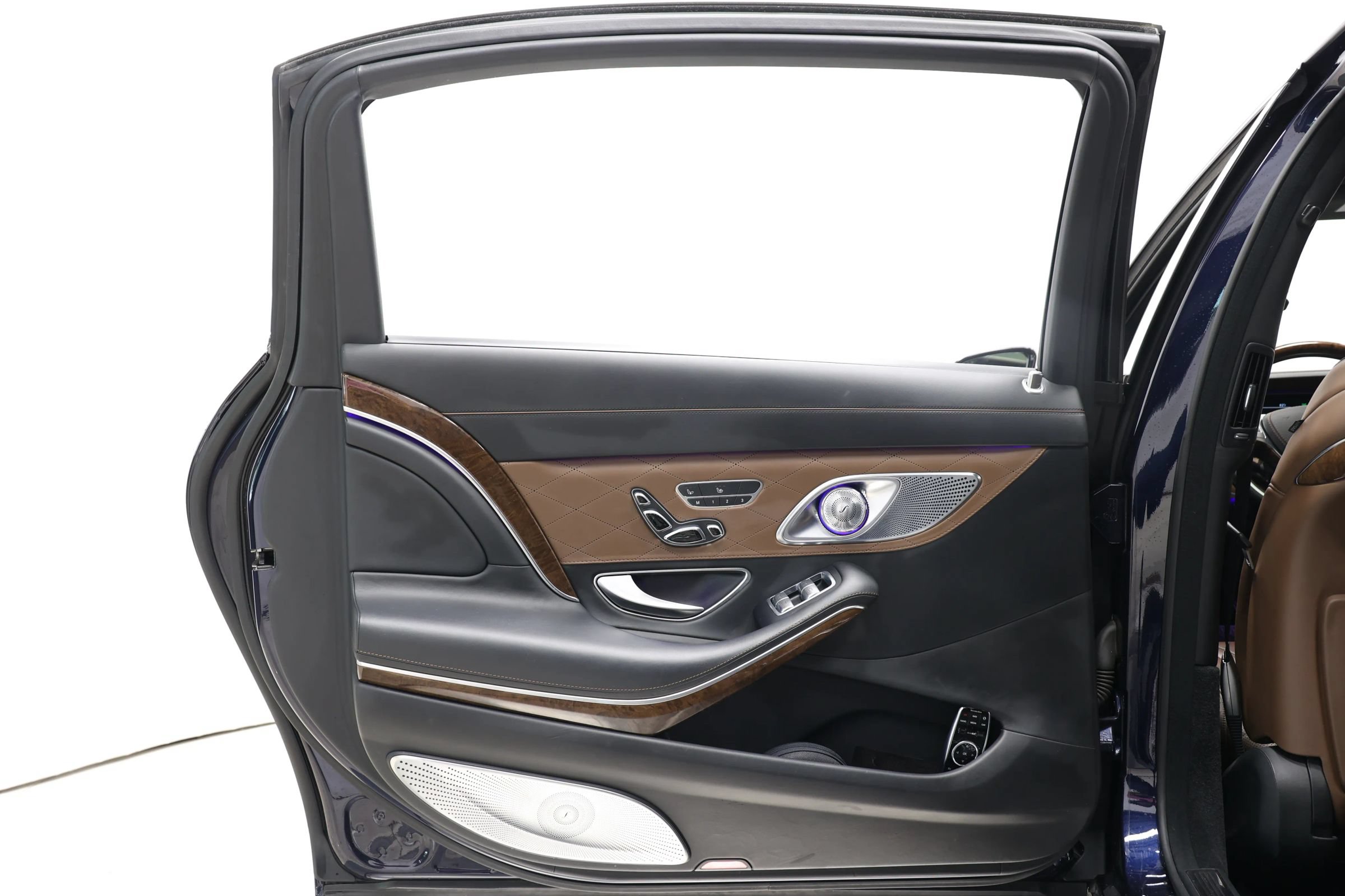 Used 2016 Mercedes-Benz Maybach S 600 image 48