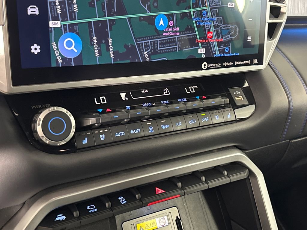 Used 2023 Toyota Sequoia Platinum image 21