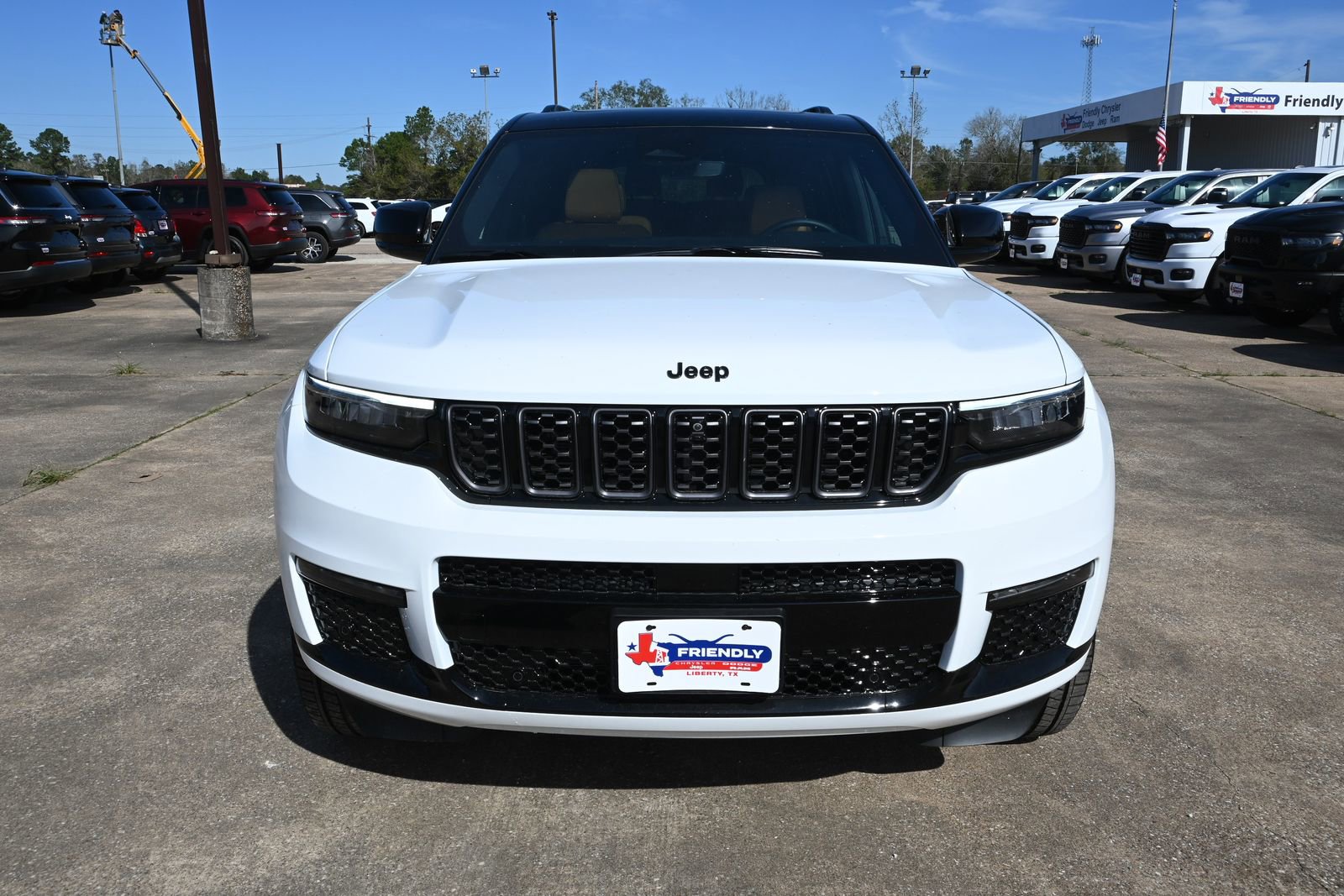 New 2025 Jeep Grand Cherokee L Summit w/ Obsidian Package image 6