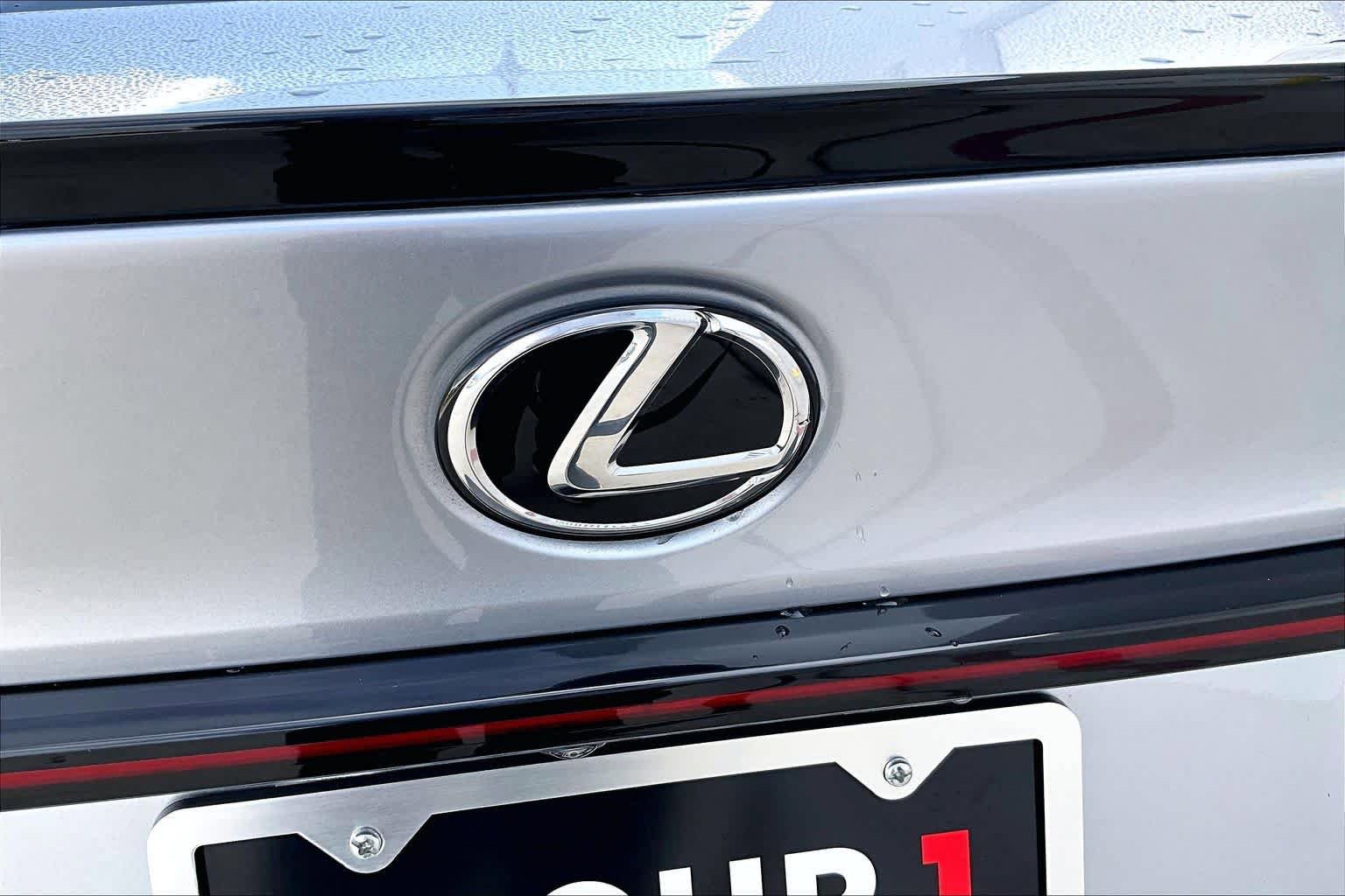 Used 2022 Lexus IS 350 F Sport w/ Accessory Package image 10
