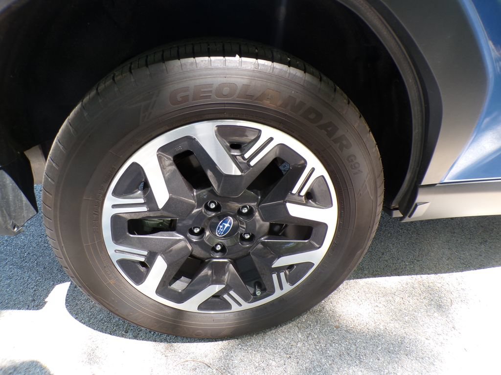 Used 2026 Subaru Forester Premium AWD/4WD image 20