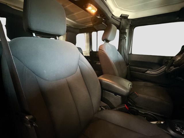 Used 2018 Jeep Wrangler Unlimited Sport AWD/4WD image 22