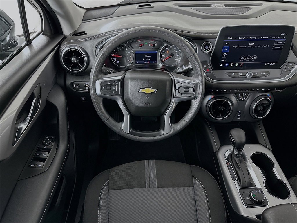 Used 2025 Chevrolet Blazer LT image 22