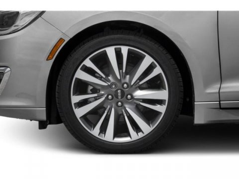 Used 2020 Lincoln MKZ w/ Convenience Package image 11