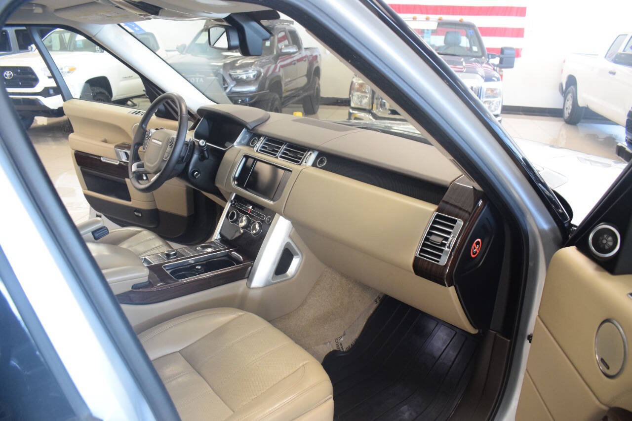 Used 2014 Land Rover Range Rover Supercharged AWD/4WD image 27