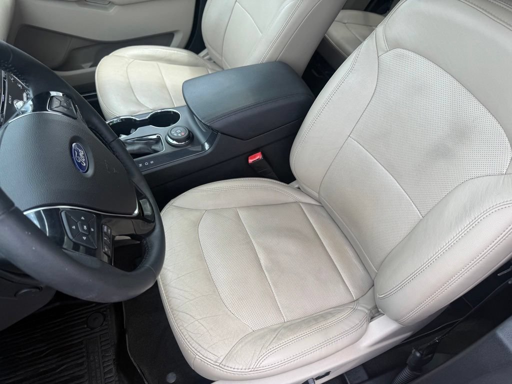 Used 2018 Ford Explorer Limited w/ Ford Safe & Smart Package AWD/4WD image 21