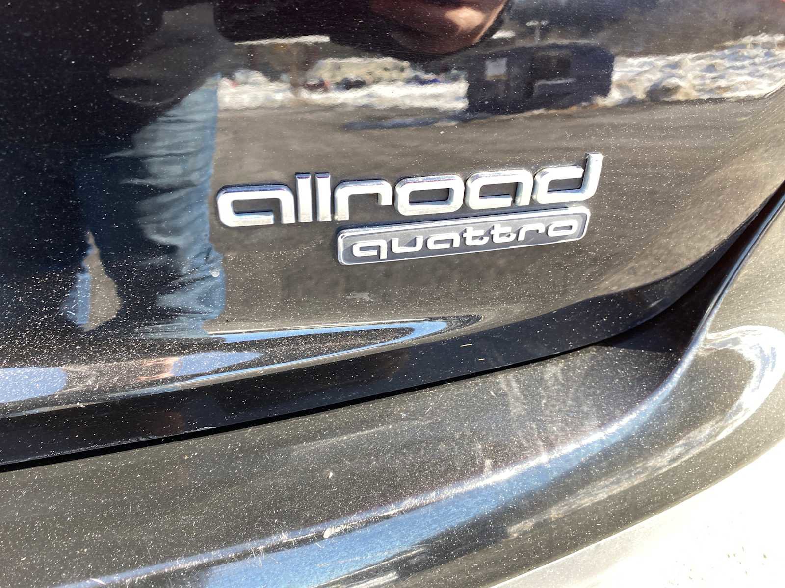 Used 2016 Audi A4 Premium Plus w/ Technology Package image 35