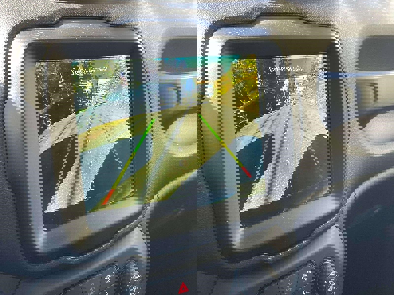 Used 2023 Jeep Renegade Trailhawk image 28