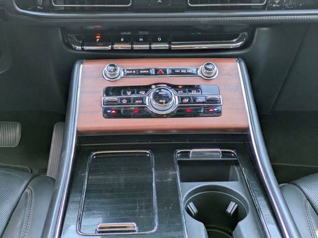 Used 2023 Lincoln Aviator Reserve image 23